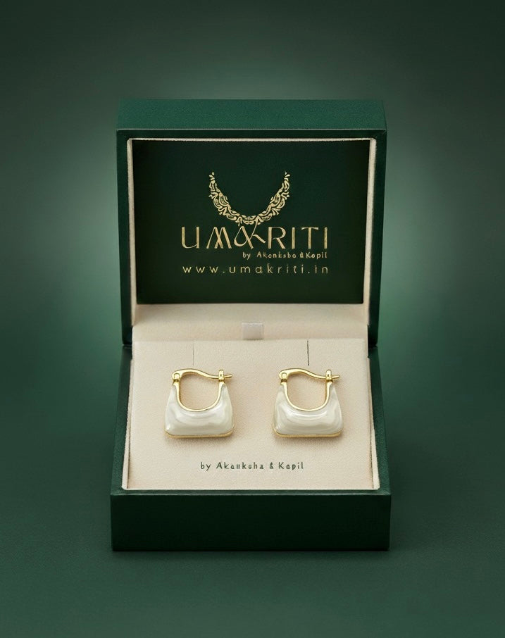The Chic Handbag Marble Hoop Earrings