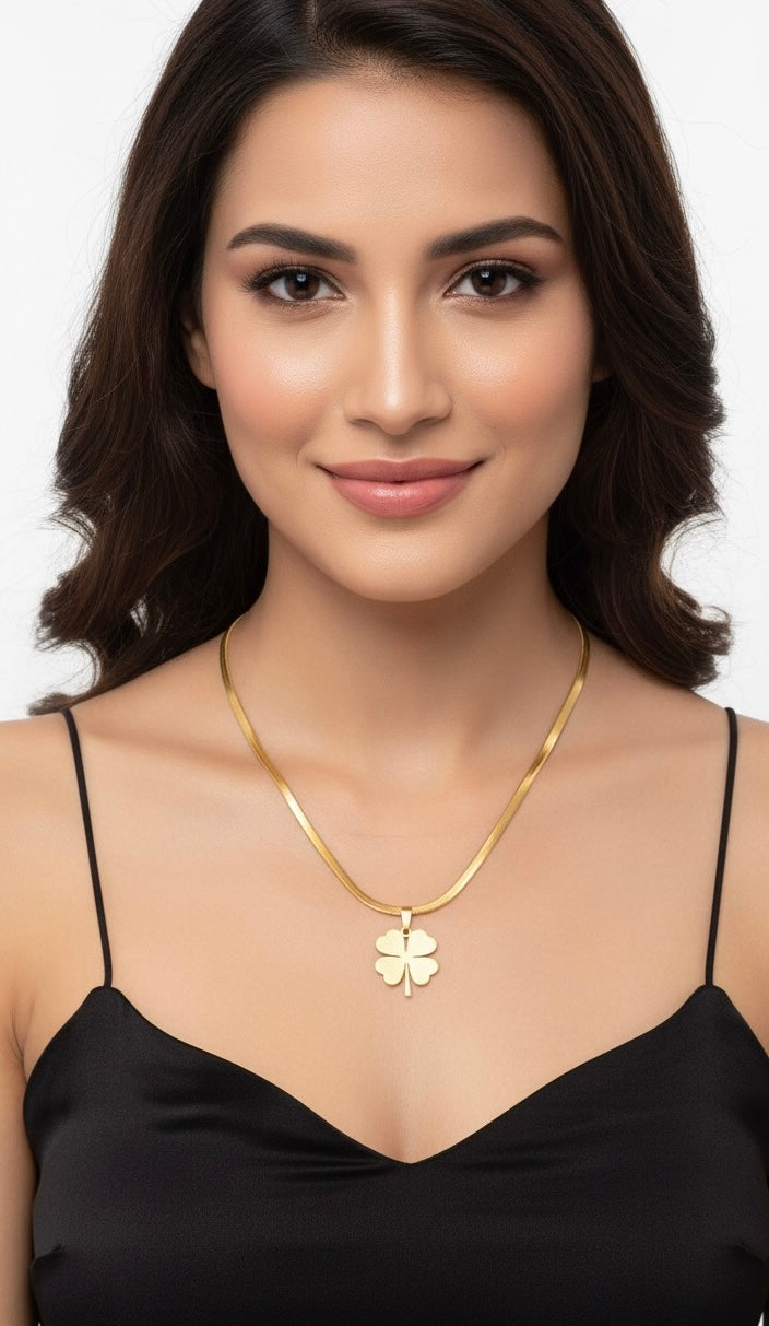 Golden Four-Leaf Clover Snake Chain Necklace