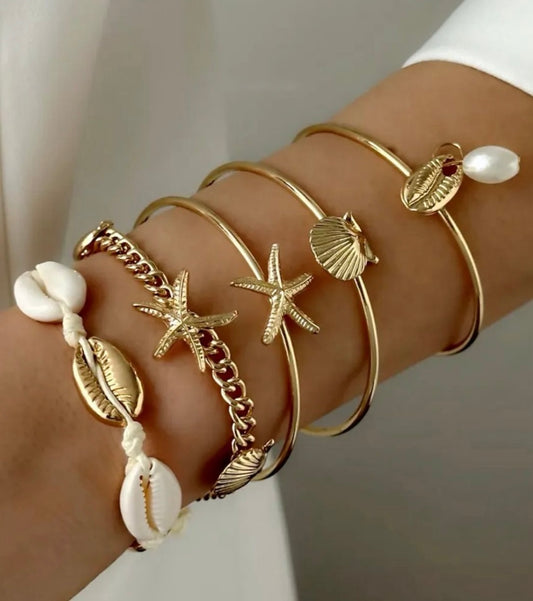 The Mermaid's Mantle: Coastal Luxury Stack