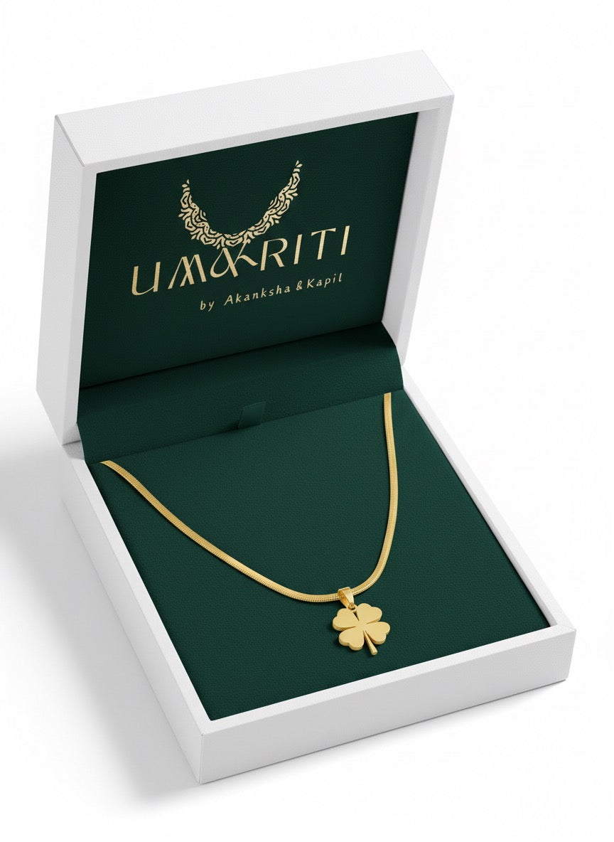 Golden Four-Leaf Clover Snake Chain Necklace