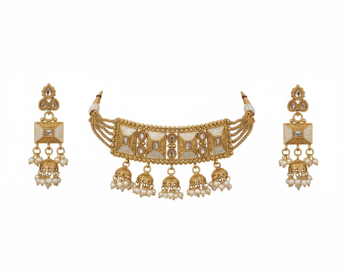 The 'Noorani' Antique Pearl Choker Necklace Set