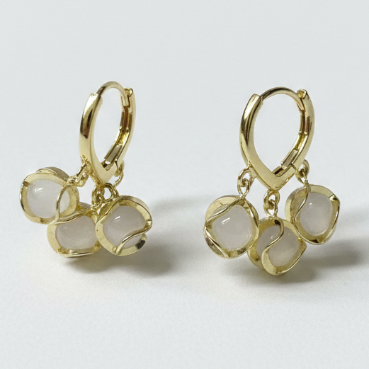 The Pear Grape Drops Earrings