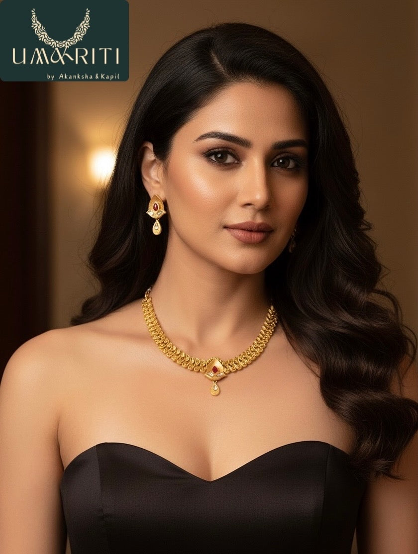 The Golden Bloom Necklace set