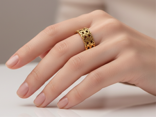 The Cyber-Link Band Ring