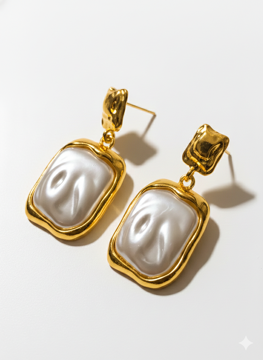 The Molten Muse Drops Earrings