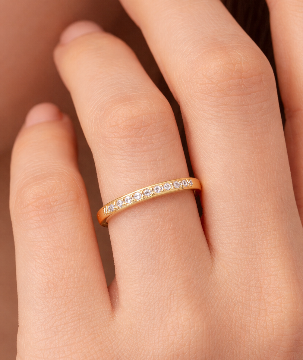 The Elegance Pavé Band Ring
