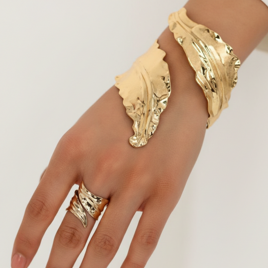 The Golden leaf Bracelet and Ring Set