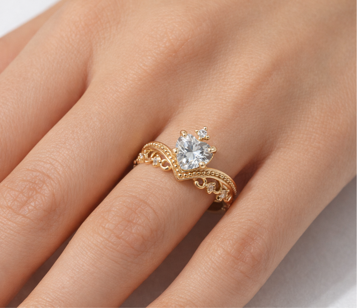 The Majesty Heart Crown Ring
