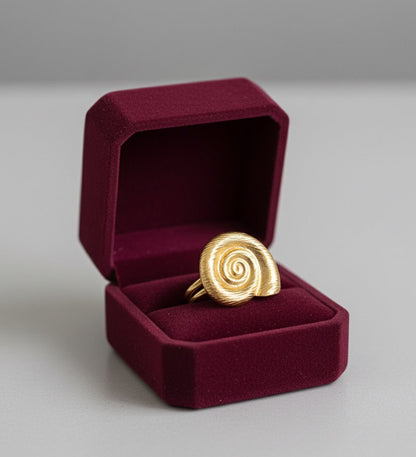The Snail Ring