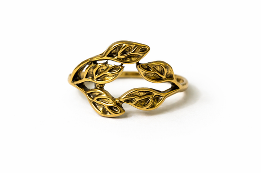 The Everleaf Band Ring