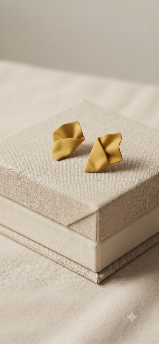 Aura Folded Abstract Stud Earrings