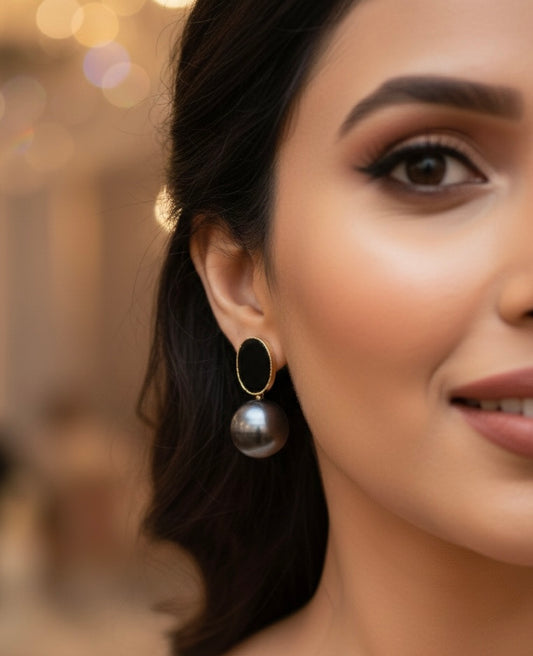 The Mod Muse Black Studs Earrings