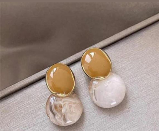 Amber Pearl Drop Earrings