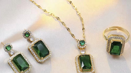 Regalia Emerald set