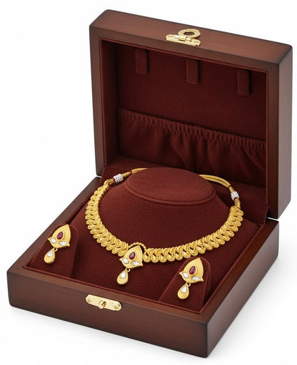 The Golden Bloom Necklace set