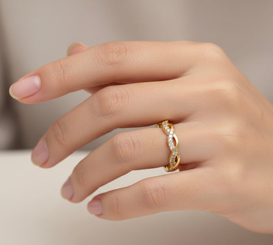 Infinity Twist Band Ring